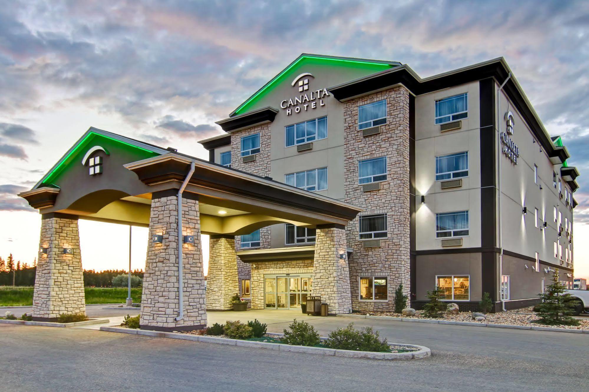 Canalta Hotel Tisdale Exterior photo