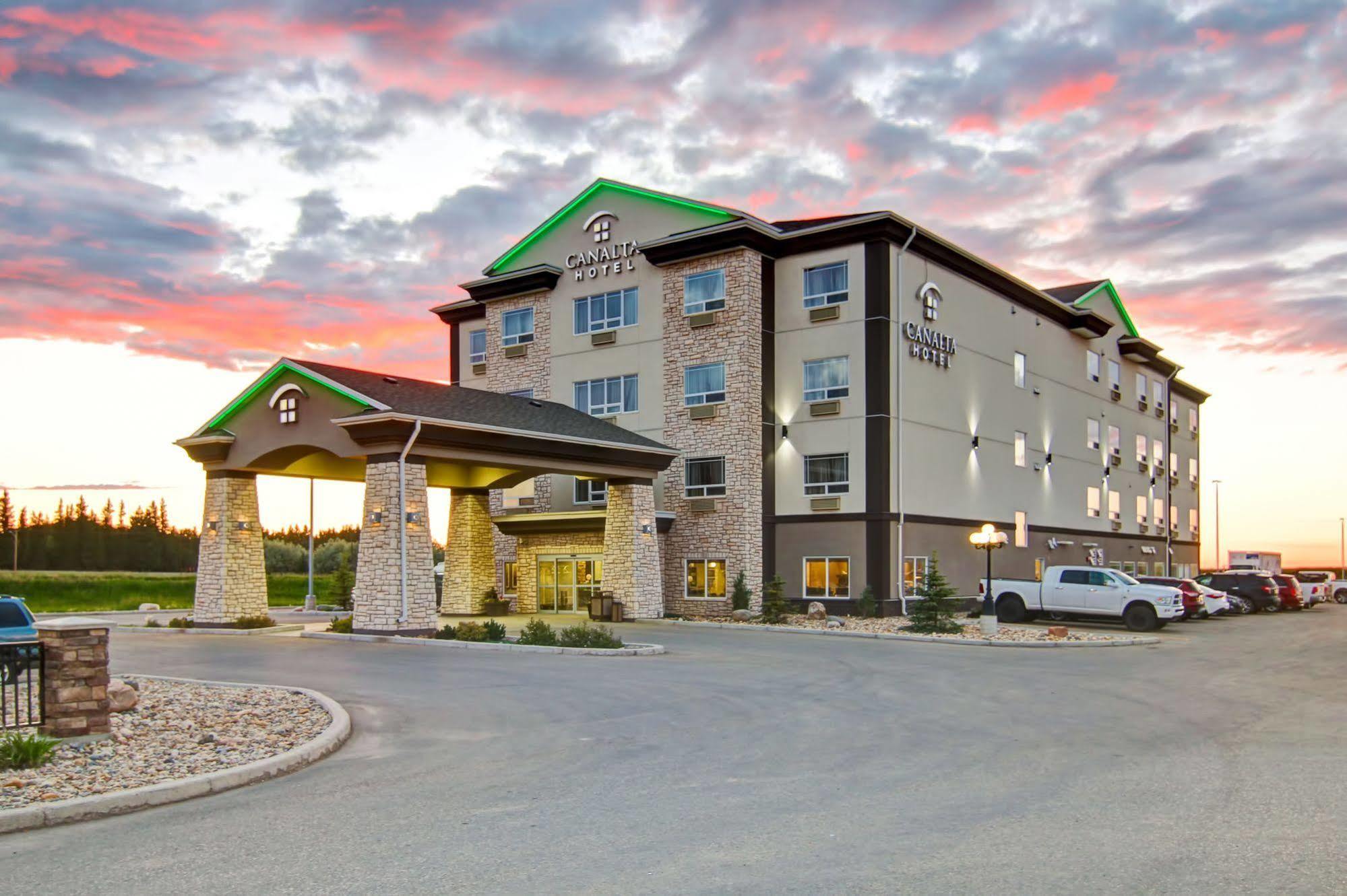 Canalta Hotel Tisdale Exterior photo
